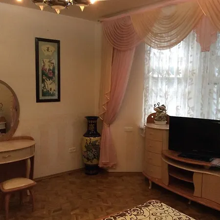 Frantsuz Apartment